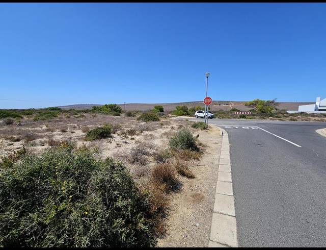 LAND FOR SALE IN BRITANNIA BAY